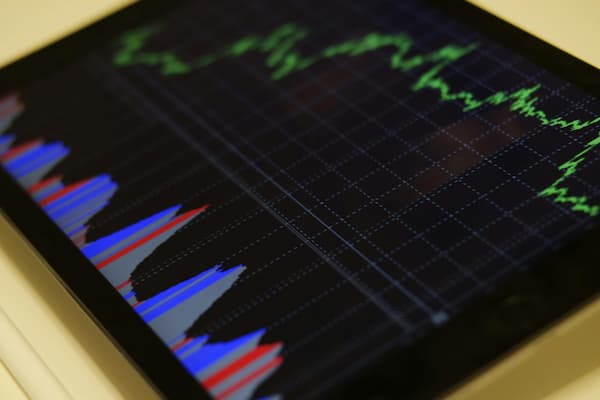 什么是黄金的货币属性、商品属性与金融属性？