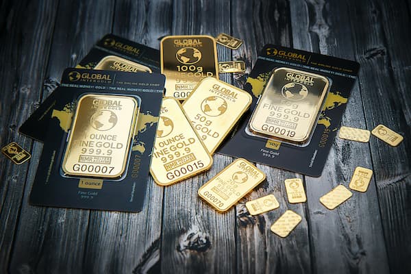 历史回顾：698.83亿元与黄金规律